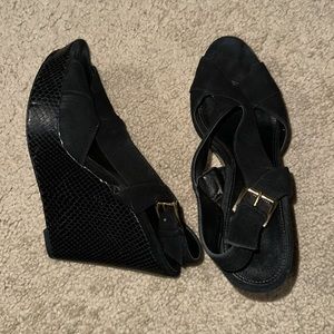 Michael Michael Kors Black Snakeskin Leather Platform Wedge, size 8.5